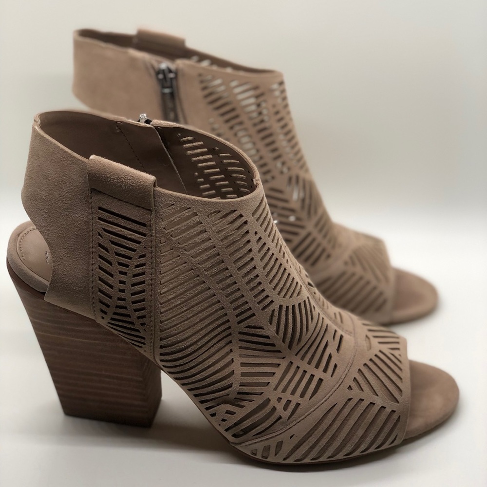 Vince Camuto heeled sandals